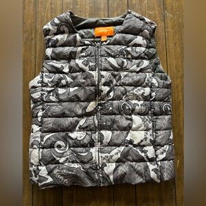 Joe Fresh Black and Gray Patterned Puffer Vest